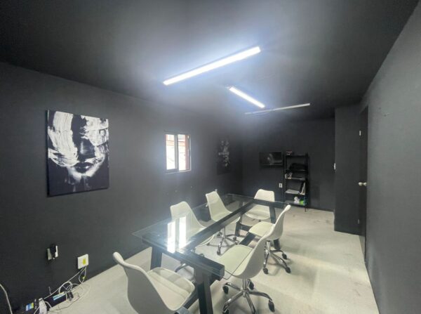 8eb9fd84-e13f-406a-98f1-a9cf77d3345b